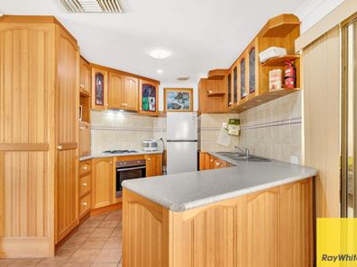 7B Herbert Court, Brookdale WA 6112