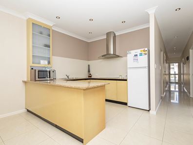 42/11 Heaton Street, Jurien Bay WA 6516