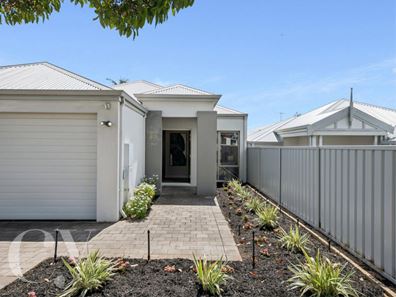 71A McBeth Way, Kardinya WA 6163