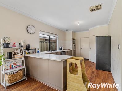 5 Kinsale Bend, Port Kennedy WA 6172