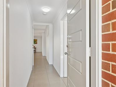 10B Amalfi Way, Canning Vale WA 6155