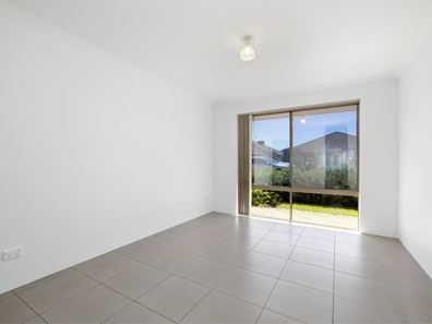 10B Amalfi Way, Canning Vale WA 6155