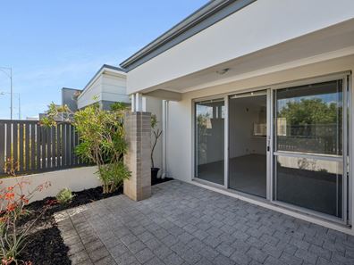 5/198 Hamilton Road, Spearwood WA 6163