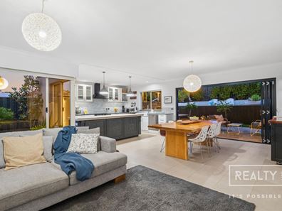 35 Cobb Street, Scarborough WA 6019