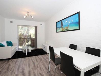 10/93 Herdsman Parade, Wembley WA 6014