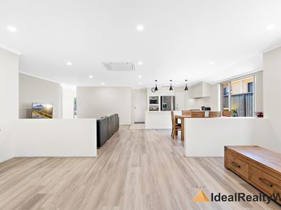 1 Leach Avenue, Riverton WA 6148
