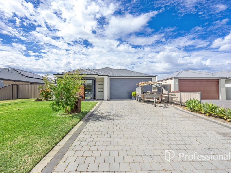12 Quartz Drive, Australind WA 6233