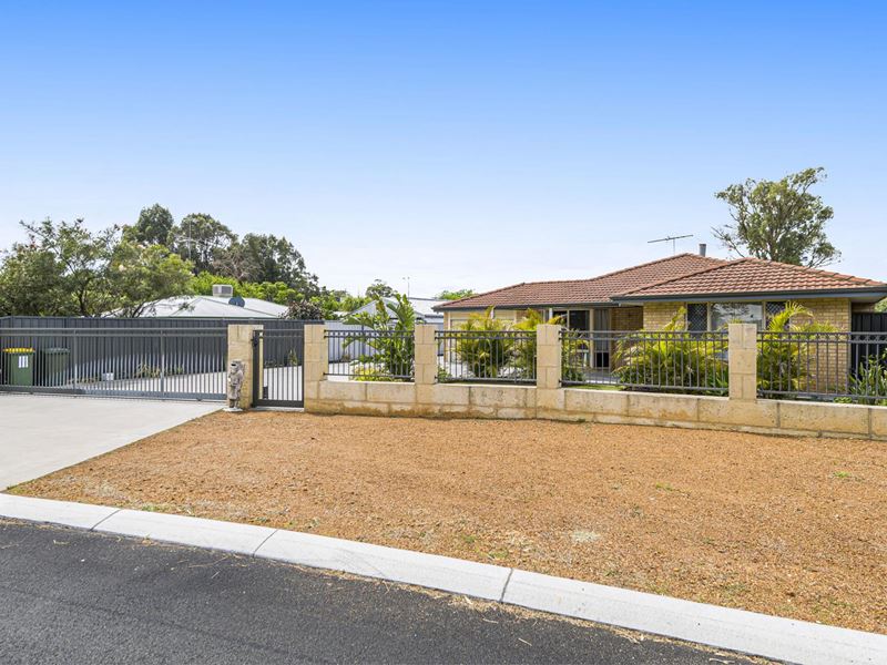 11 Misty Meander, Greenfields