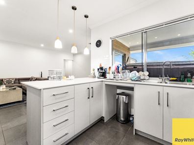 6 Ashdown Way, Hilbert WA 6112