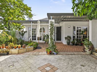 37 Houston Avenue, Dianella WA 6059