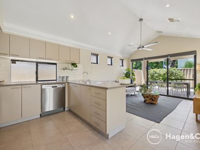 152B Herbert Street, Doubleview WA 6018