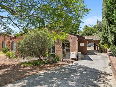 40 Legana Ave, Kingsley WA 6026