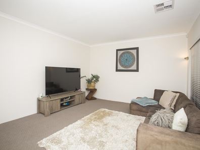 55 Pipeline Boulevard, Piara Waters WA 6112