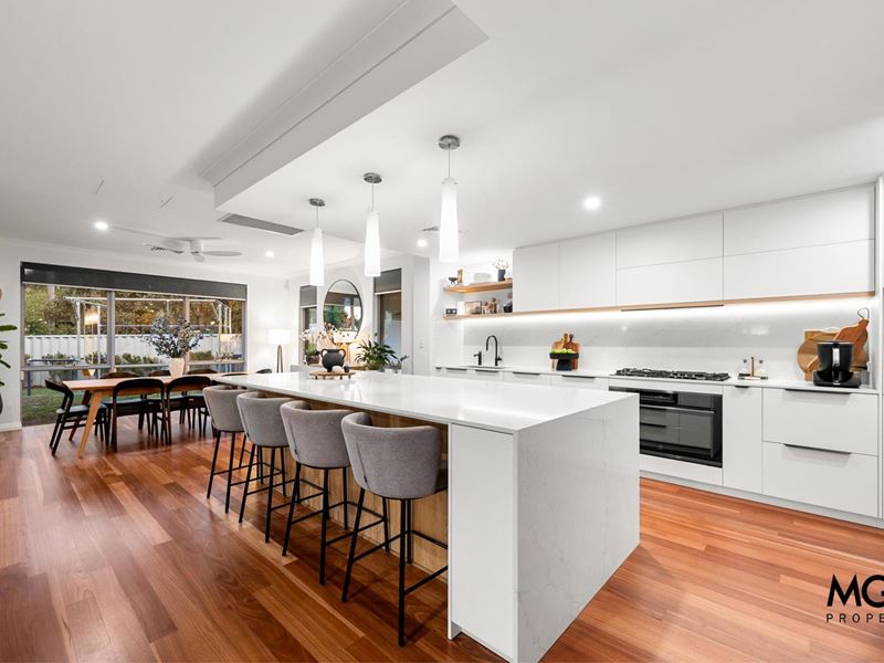 20B Williams Road, Melville WA 6156