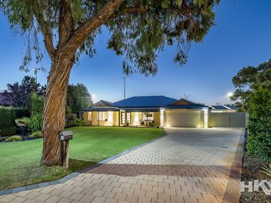 10 Trilogy Court, The Vines WA 6069