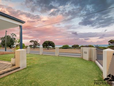 126 Kempton Street, Bluff Point WA 6530