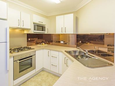 59/595 Bussell Highway, Broadwater WA 6280