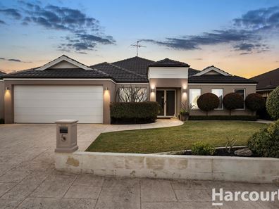 5 Bookleaf Loop, Halls Head WA 6210