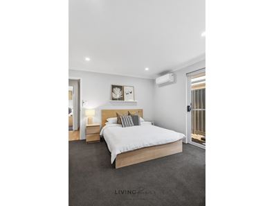 Room/4  18 Alperton Street, Dayton WA 6055