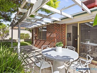 3/6 Bower Street, Scarborough WA 6019