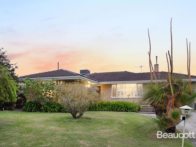 19 Shand Street, Dianella