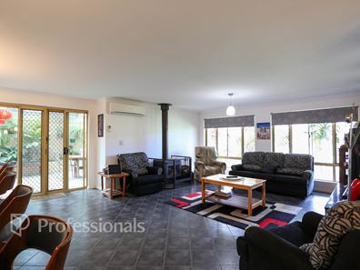36 Ingleton Place, West Beach WA 6450
