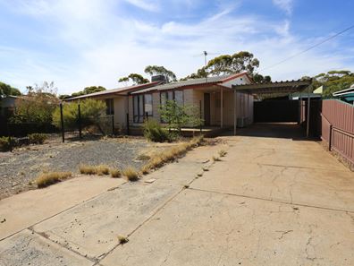 39 Larkin Street, Kambalda East WA 6442