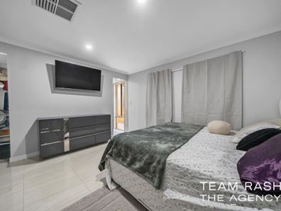 26 Upwey Street, Wellard WA 6170