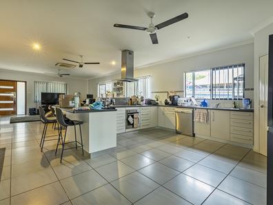 16 Guildford Street, Derby WA 6728