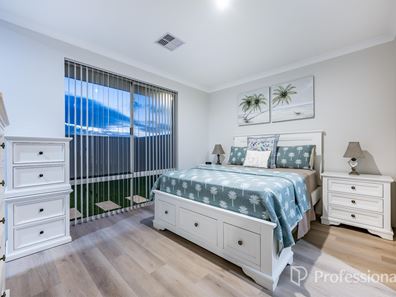 15 Chateau Avenue, Alkimos WA 6038