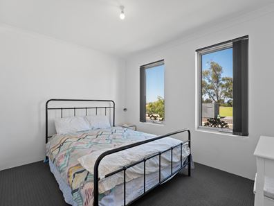 9 Stevenson Boulevard, Parmelia WA 6167