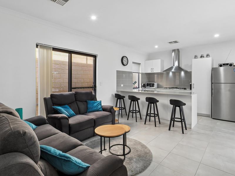 20A Ardrossan Loop, Kingsley