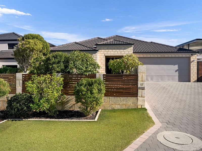 17 Dumaresq Loop, Quinns Rocks WA 6030