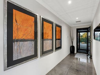 56 Burdekin Turn, Hilbert WA 6112