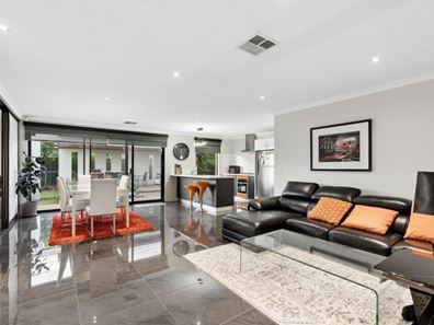 56 Burdekin Turn, Hilbert WA 6112