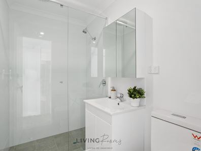 Room/2  5 Plumeria Rise, Sinagra WA 6065