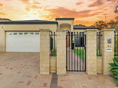 51 San Marco Quays, Halls Head WA 6210