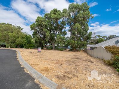 4 Melaleuca Court, Myalup WA 6220