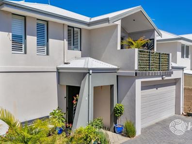 2/12 Hymus Street, Rockingham WA 6168