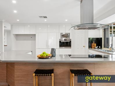43 Turnbury Park Drive, Jandakot WA 6164