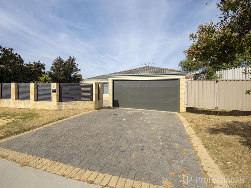 7 Kilborne Avenue, Quinns Rocks WA 6030