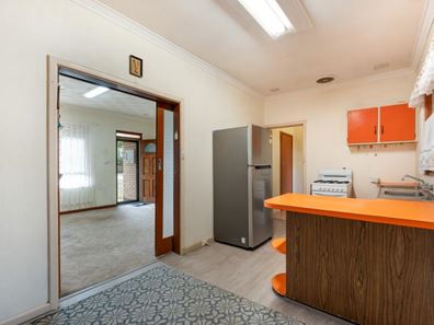 15 Jenever Place, Bentley WA 6102