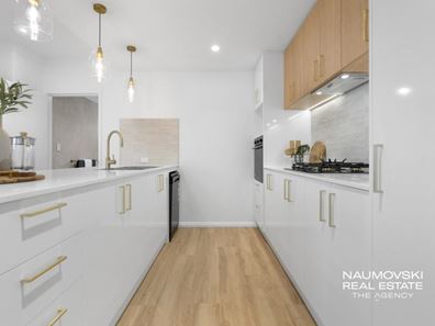2/ 23 Peppering Way, Westminster WA 6061