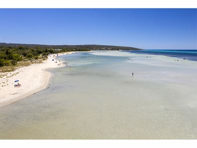 4 Nicholas Court, Dunsborough WA 6281