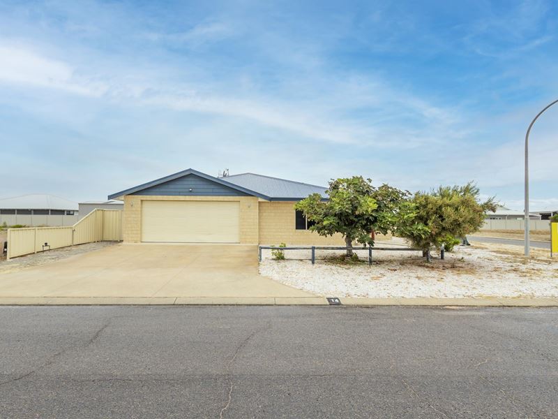 14 Pethick Loop, Green Head
