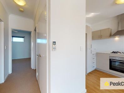 2/22 Hampstead Gate, Success WA 6164