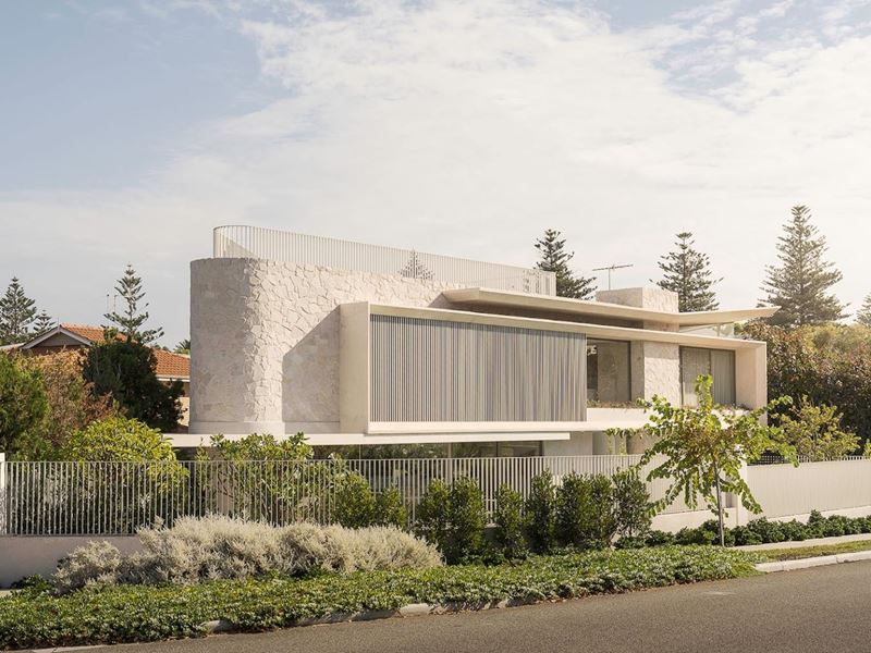 10 Branksome Gardens, City Beach WA 6015