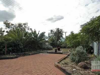 6 Forrest Grove, Two Rocks WA 6037