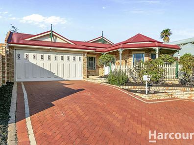 4 Akera Close, Hillarys WA 6025