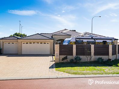 41 Galveston Loop, Iluka WA 6028